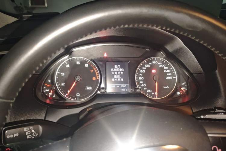 Used Audi Q5 2012 2.0TFSI Comfort Version Instrument Cluster