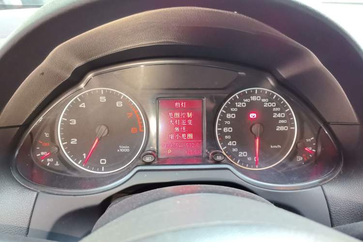 Used Audi Q5 2012 2.0TFSI Trendy Edition Instrument Cluster