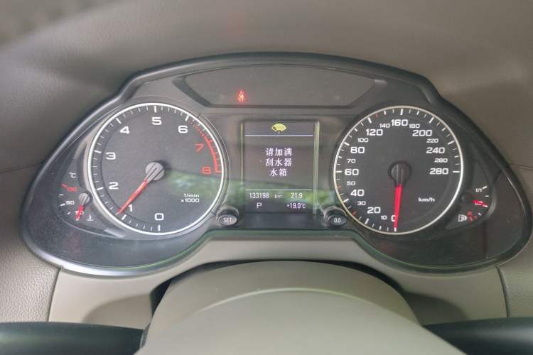 Used Audi Q5 2012 2.0TFSI Comfort Version Instrument Cluster