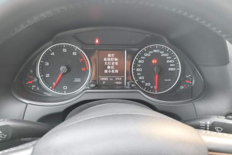 Used Audi Q5 2012 2.0TFSI Comfort Version Instrument Cluster