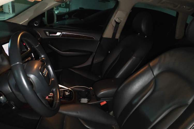 Used Audi Q5 2012 2.0TFSI Comfort Version Left Front Seat