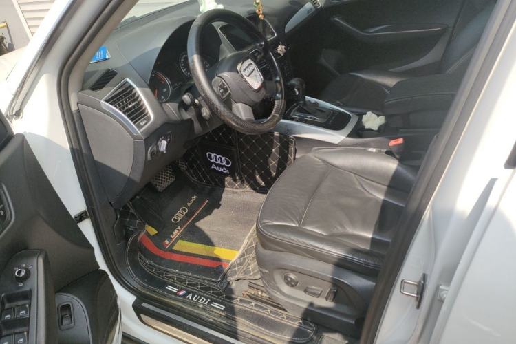 Used Audi Q5 2012 2.0TFSI Technology Model Left Front Seat
