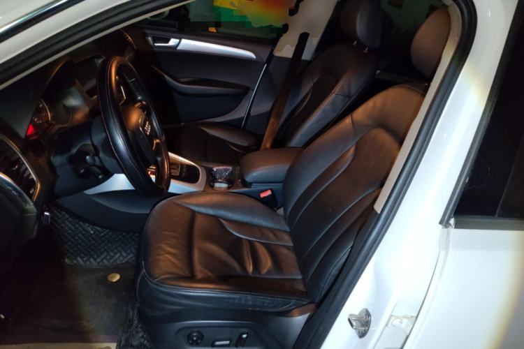 Used Audi Q5 2012 2.0TFSI Technology Model Left Front Seat