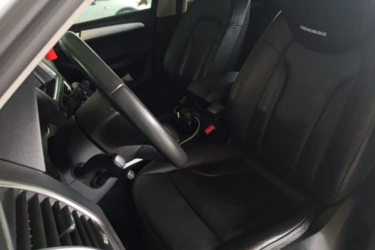 Used Audi Q5 2012 2.0TFSI Technology Model Left Front Seat