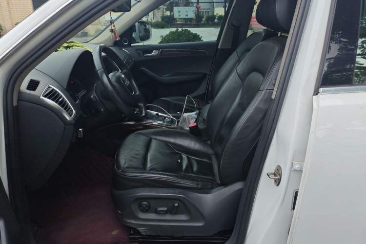 Used Audi Q5 2012 2.0TFSI Comfort Version Left Front Seat