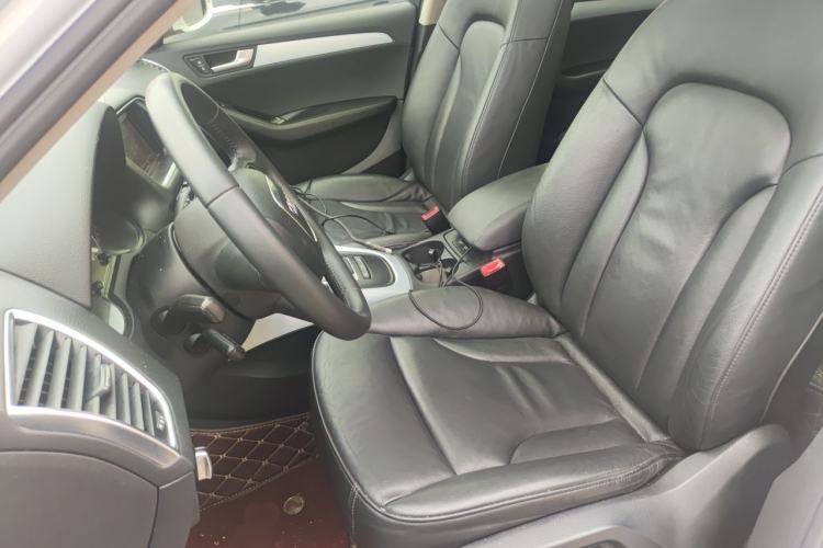 Used Audi Q5 2012 2.0TFSI Technology Model Left Front Seat