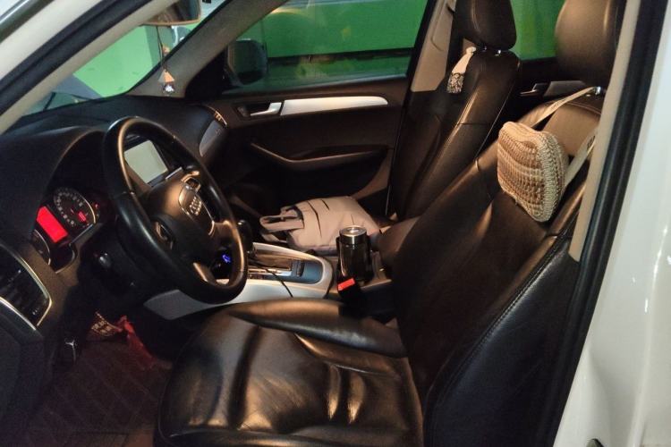 Used Audi Q5 2012 2.0TFSI Technology Model Left Front Seat