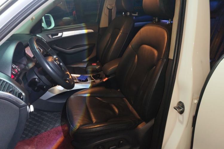 Used Audi Q5 2012 2.0TFSI Technology Model Left Front Seat