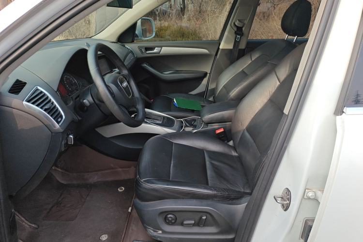 Used Audi Q5 2012 2.0TFSI Trendy Edition Left Front Seat