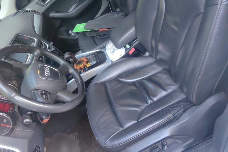 Used Audi Q5 2012 2.0TFSI Technology Model Left Front Seat