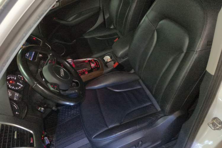 Used Audi Q5 2012 2.0TFSI hybrid Left Front Seat