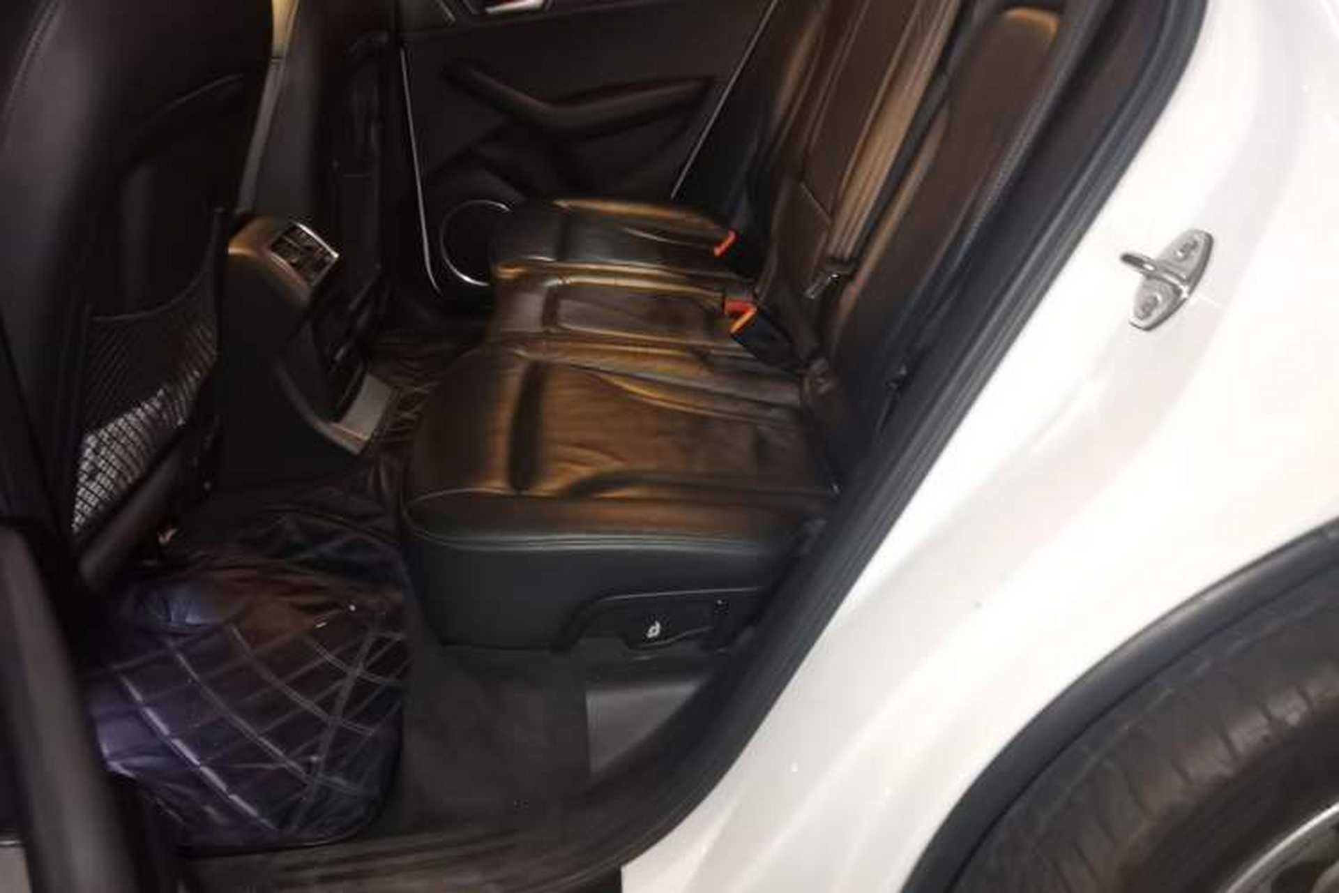 Used Audi Q5 2012 2.0TFSI hybrid Left Rear Seat