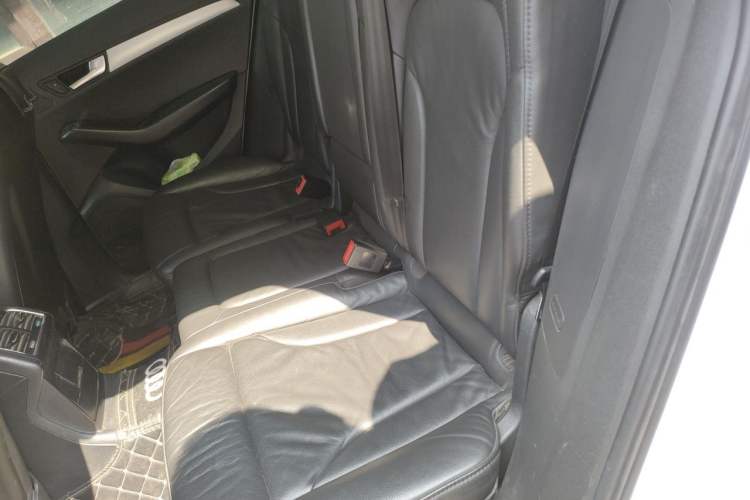 Used Audi Q5 2012 2.0TFSI Technology Model Left Rear Seat