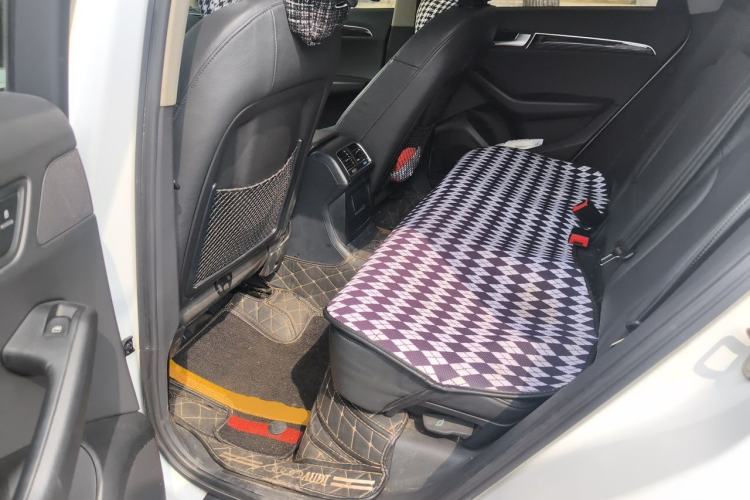 Used Audi Q5 2012 2.0TFSI Comfort Version Left Rear Seat