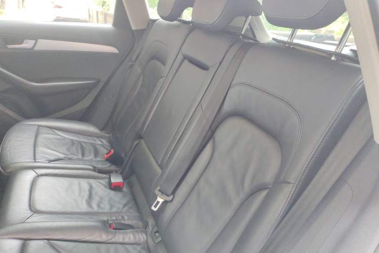Used Audi Q5 2012 2.0TFSI Technology Model Left Rear Seat