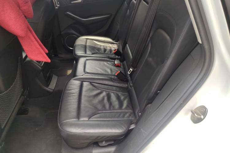 Used Audi Q5 2012 2.0TFSI Comfort Version Left Rear Seat