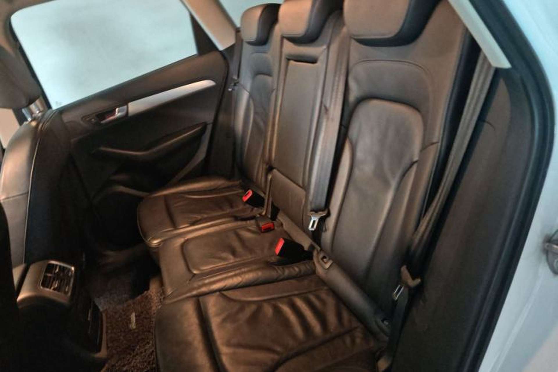 Used Audi Q5 2012 2.0TFSI Technology Model Left Rear Seat