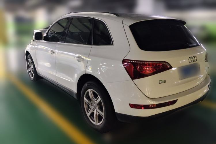 Used Audi Q5 2012 2.0TFSI Technology Model Rear Left 45 Deg