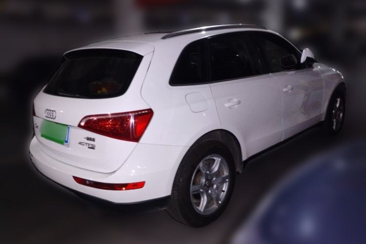 Used Audi Q5 2012 2.0TFSI Technology Model Rear Right 45 Deg