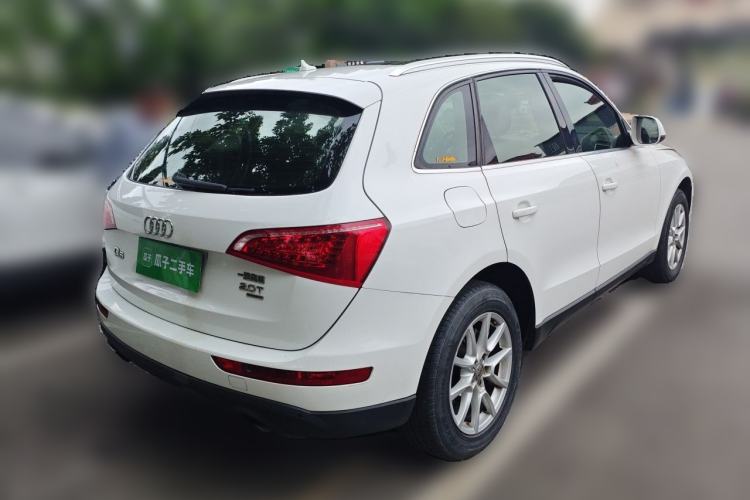 Used Audi Q5 2012 2.0TFSI Comfort Version Rear Right 45 Deg