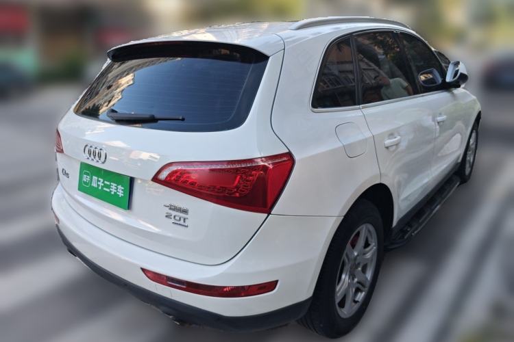 Used Audi Q5 2012 2.0TFSI Comfort Version Rear Right 45 Deg