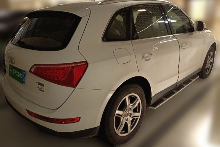 Used Audi Q5 2012 2.0TFSI Technology Model Rear Right 45 Deg