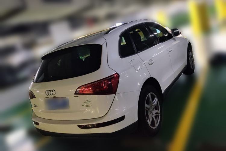Used Audi Q5 2012 2.0TFSI Technology Model Rear Right 45 Deg