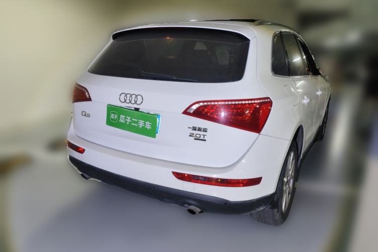 Used Audi Q5 2012 2.0TFSI Comfort Version Rear Right 45 Deg