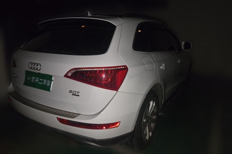 Used Audi Q5 2012 2.0TFSI Comfort Version Rear Right 45 Deg