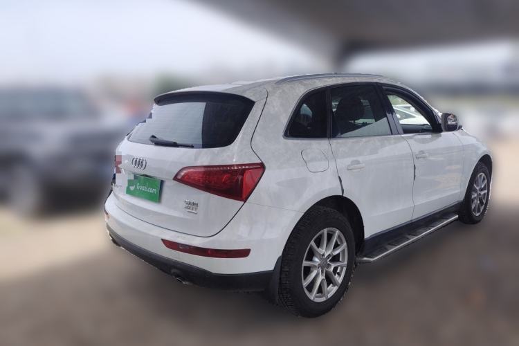 Used Audi Q5 2012 2.0TFSI Comfort Version Rear Right 45 Deg
