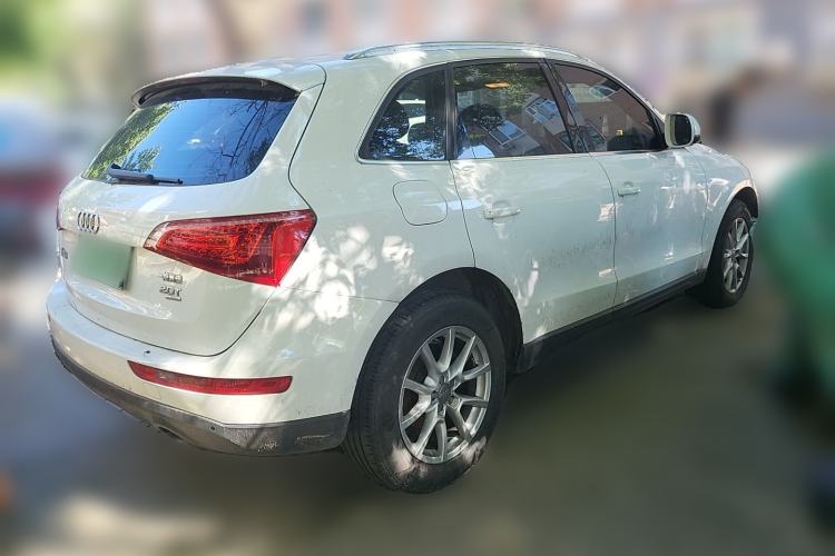 Used Audi Q5 2012 2.0TFSI Comfort Version Rear Right 45 Deg