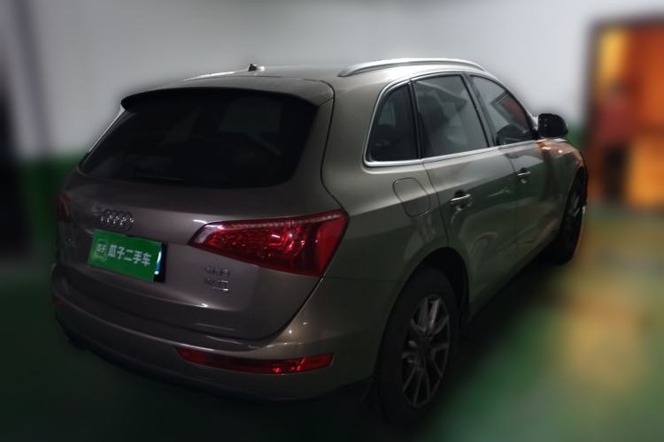 Used Audi Q5 2012 2.0TFSI Comfort Version Rear Right 45 Deg
