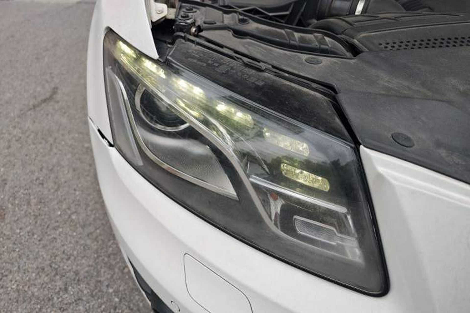 Used Audi Q5 2012 2.0TFSI Comfort Version Right Front Headlight