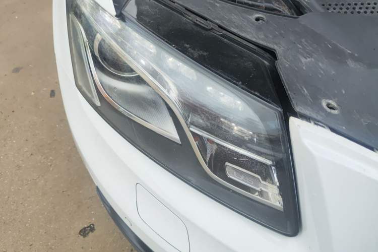 Used Audi Q5 2012 2.0TFSI Technology Model Right Front Headlight