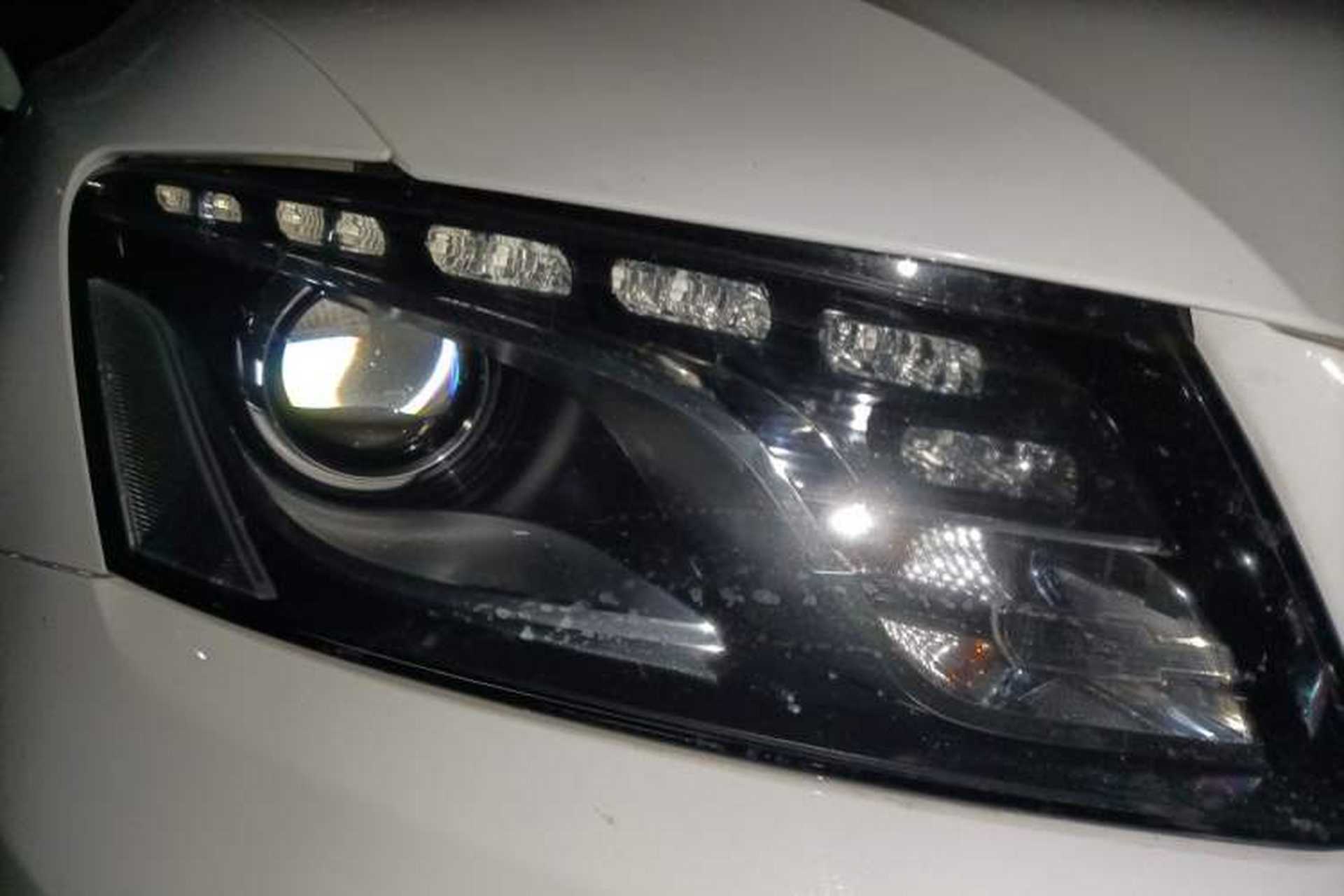 Used Audi Q5 2012 2.0TFSI Technology Model Right Front Headlight