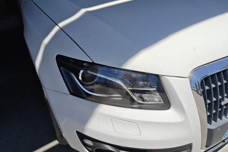 Used Audi Q5 2012 2.0TFSI Technology Model Right Front Headlight