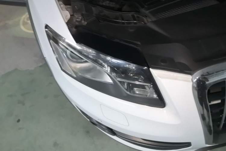Used Audi Q5 2012 2.0TFSI Luxury Edition Right Front Headlight