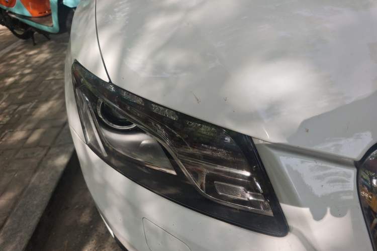 Used Audi Q5 2012 2.0TFSI Comfort Version Right Front Headlight