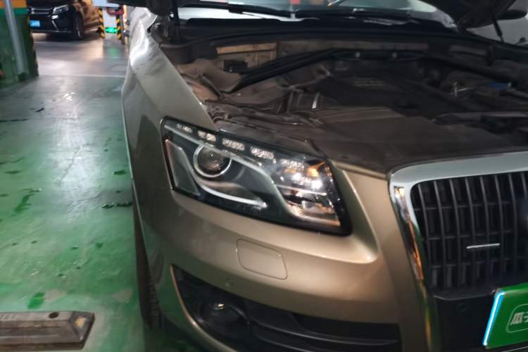 Used Audi Q5 2012 2.0TFSI Comfort Version Right Front Headlight