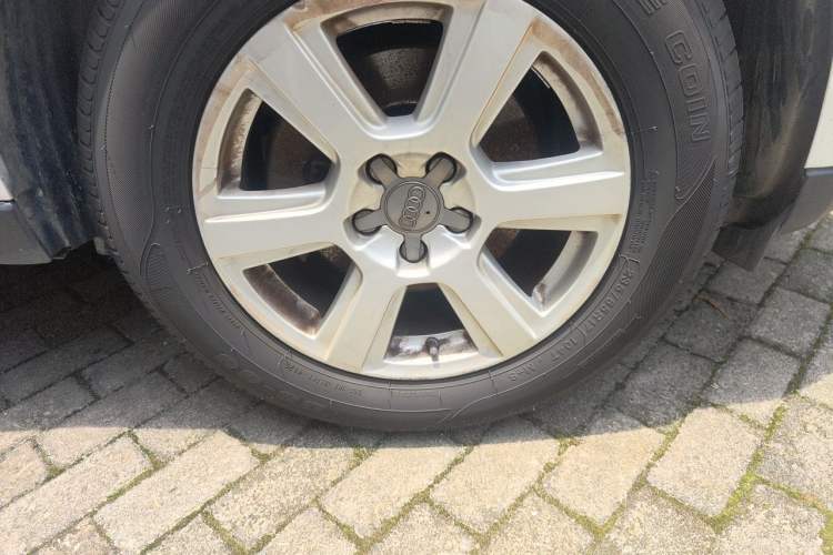 Used Audi Q5 2012 2.0TFSI Trendy Edition Right Front Wheel Hub