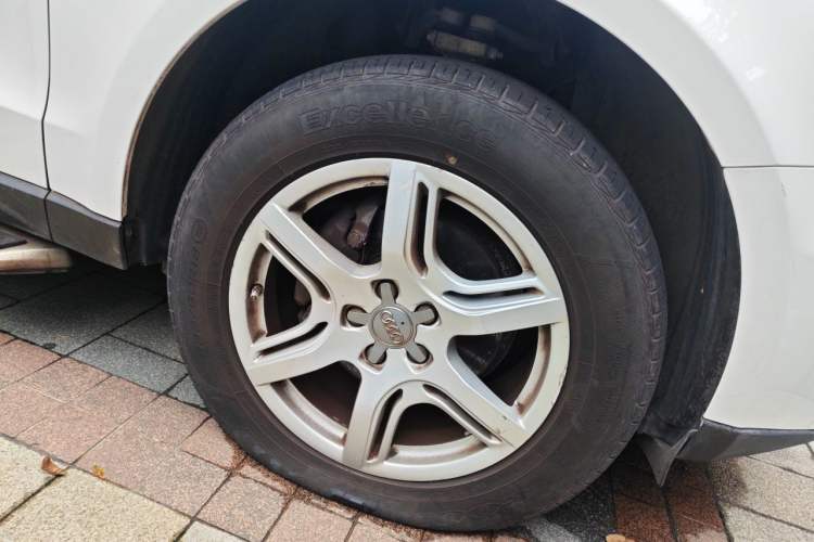 Used Audi Q5 2012 2.0TFSI Technology Model Right Front Wheel Hub