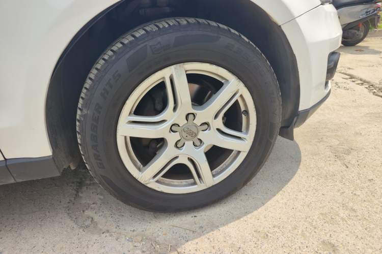 Used Audi Q5 2012 2.0TFSI Technology Model Right Front Wheel Hub