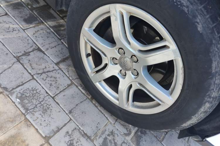 Used Audi Q5 2012 2.0TFSI Technology Model Right Front Wheel Hub
