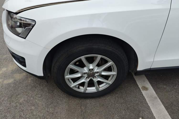 Used Audi Q5 2012 2.0TFSI Comfort Version Right Front Wheel Hub
