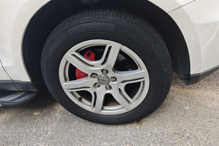 Used Audi Q5 2012 2.0TFSI Comfort Version Right Front Wheel Hub