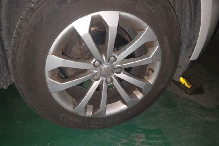 Used Audi Q5 2012 2.0TFSI Comfort Version Right Front Wheel Hub