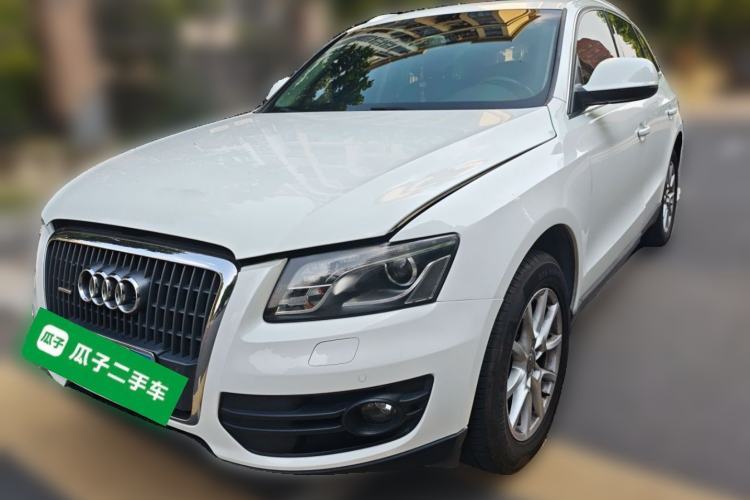 Używany Audi Q5 2012 2.0TFSI Comfort Version Guazi used car, China used car export, Used car for sale, Used cars, Cheapest cars for sale