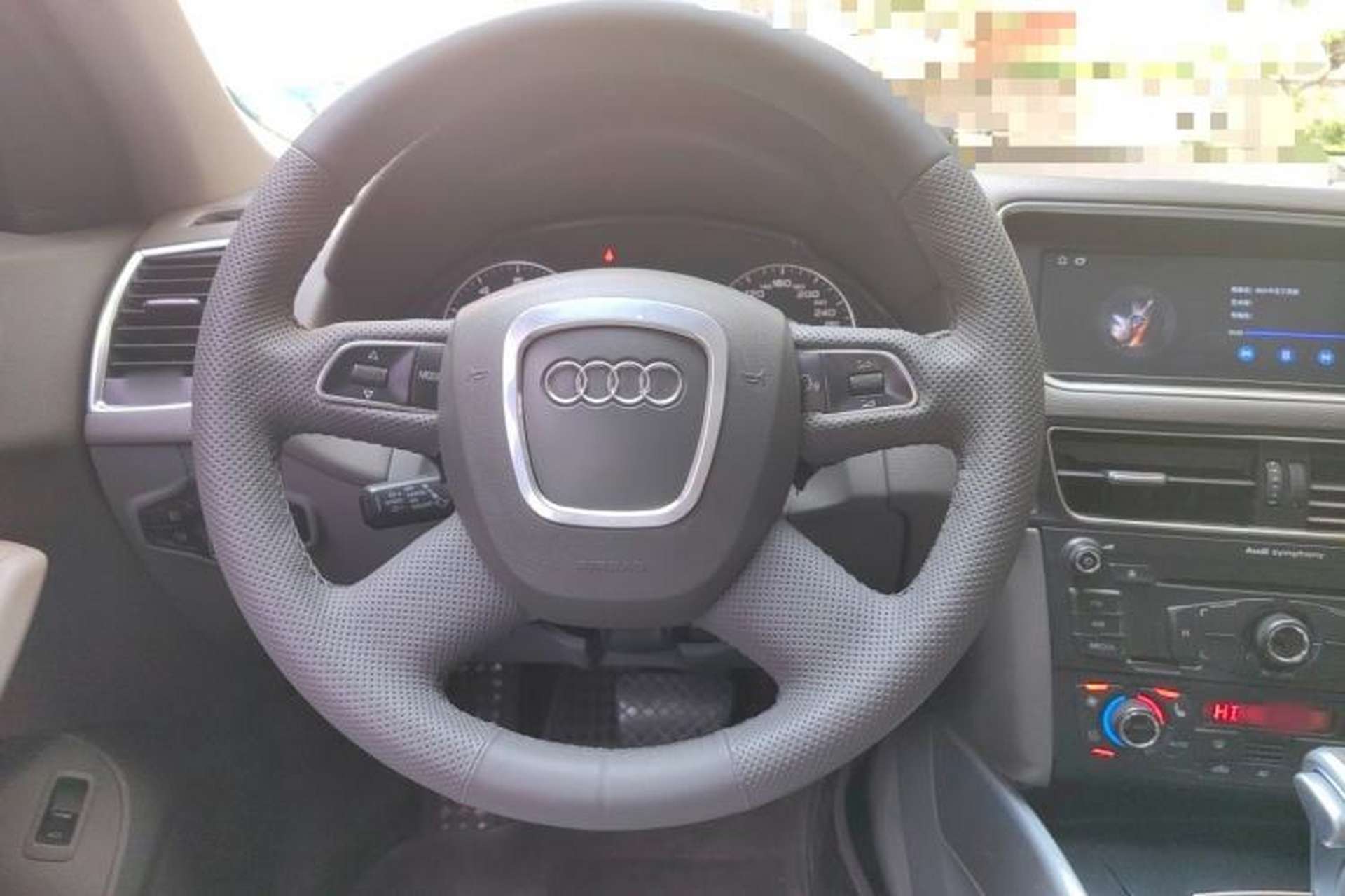 Used Audi Q5 2012 2.0TFSI Technology Model Steering Wheel