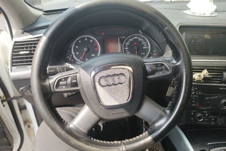 Used Audi Q5 2012 2.0TFSI Technology Model Steering Wheel