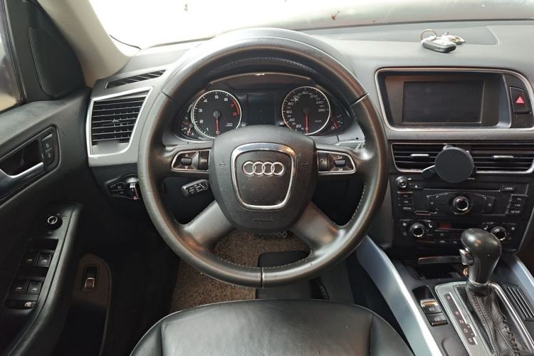 Used Audi Q5 2012 2.0TFSI Technology Model Steering Wheel